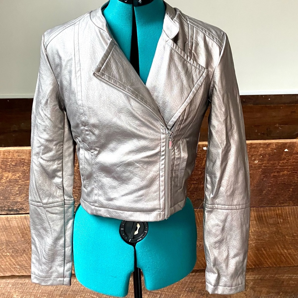 Rampage Champagne Metallic Vegan Leather Cropped Moto Jacket NWT